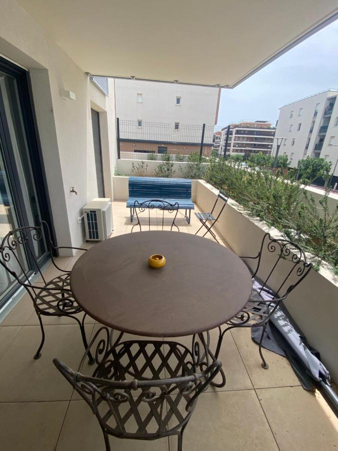Appartement Type 2 Neuf +Grande Terrasse Le Lavandou Exterior photo